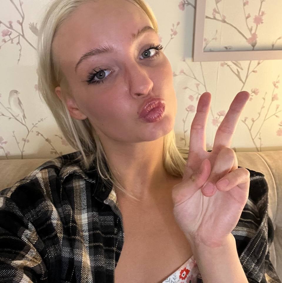 elly_Shine_ profile photo