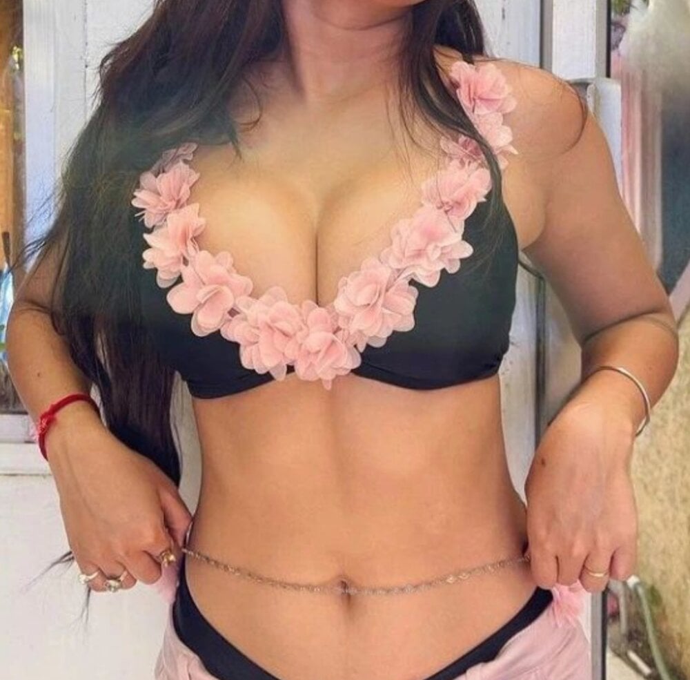 Noor-Darling profile photo