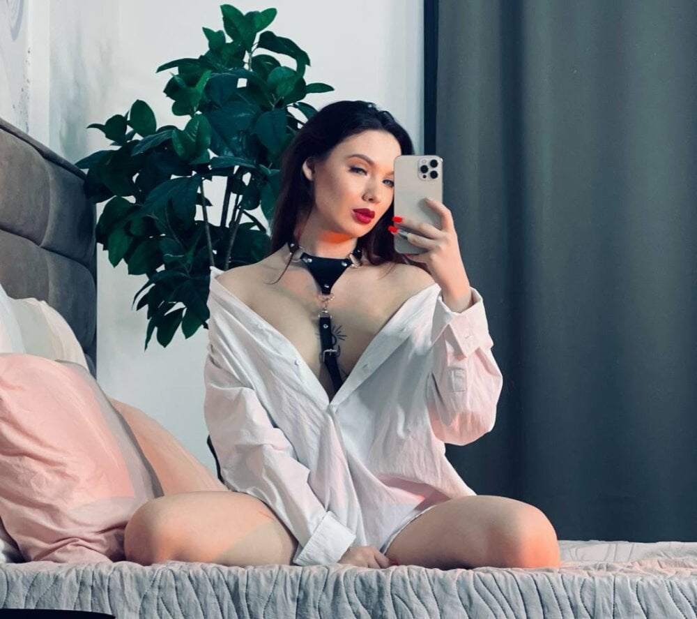 KimCrystal profile photo