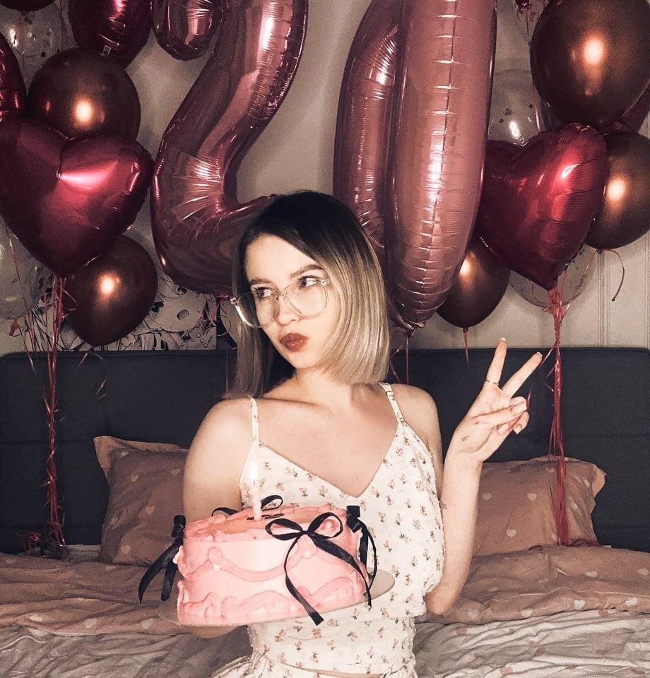 anna_miiu profile photo