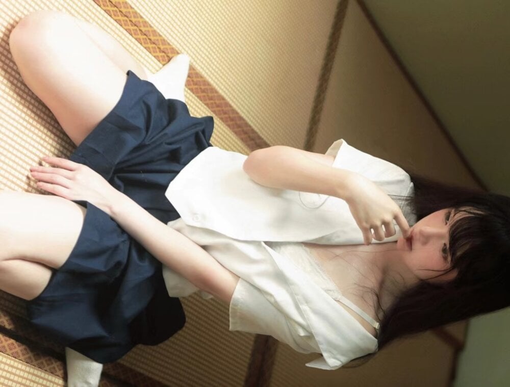 -Hottie profile photo