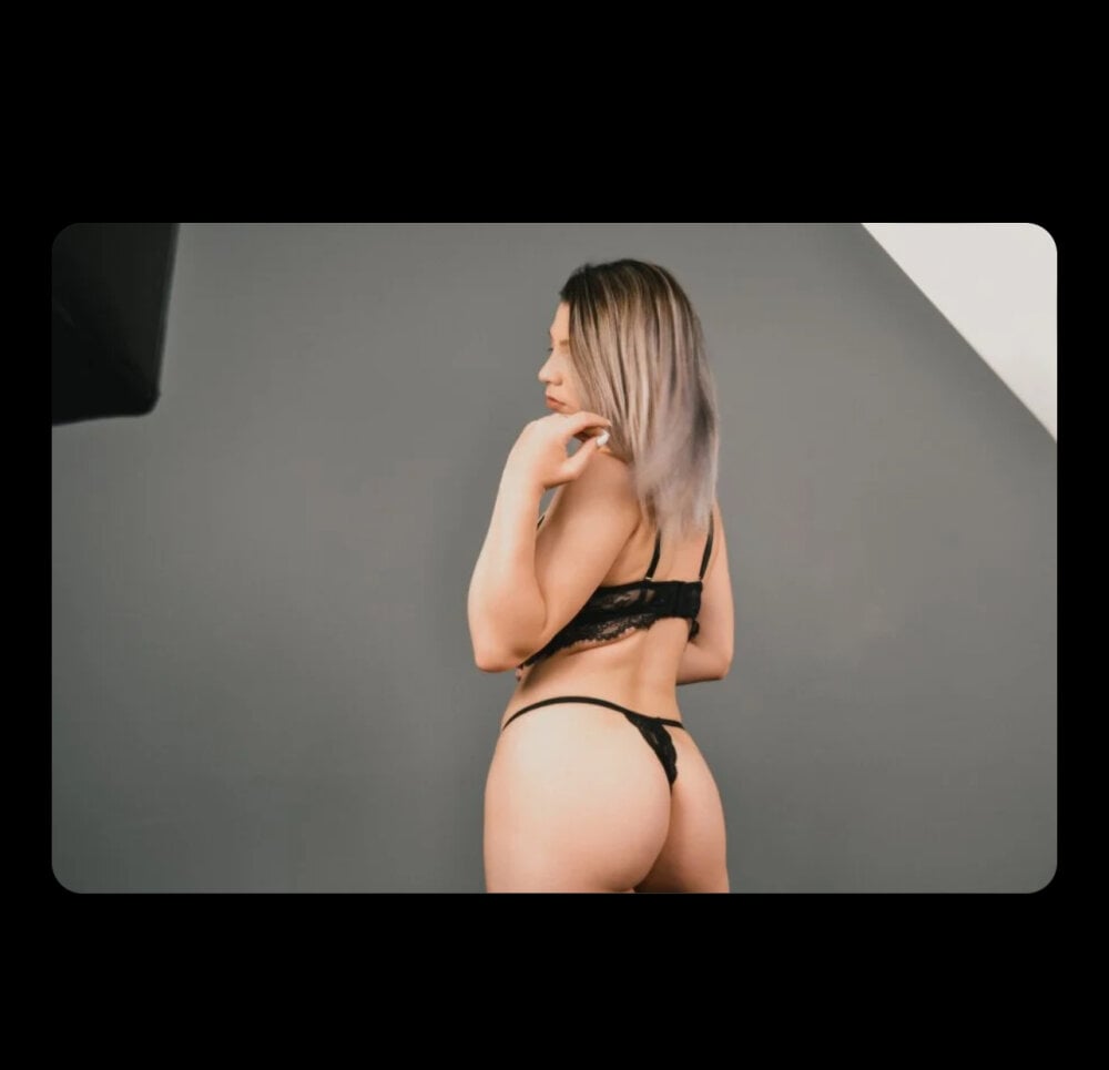 Emma_Evans02 profile photo