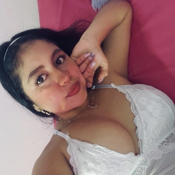 lola_clit profile photo