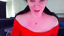 PlayfulcurvyyMilf (1)
