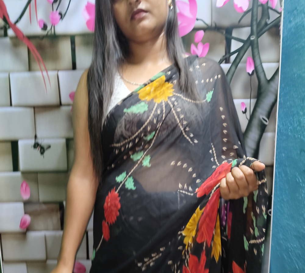 Pari-new profile photo