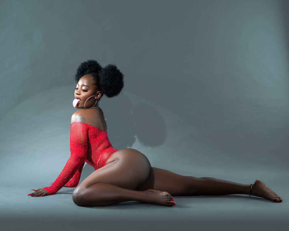Elegant_Ebony profile photo