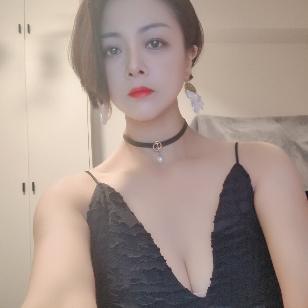 nini12311 profile photo