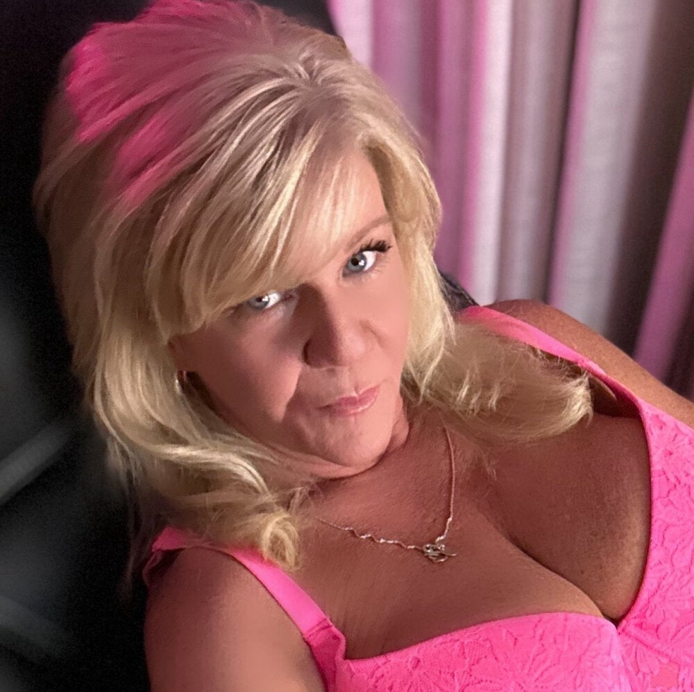 Lenaxox profile photo