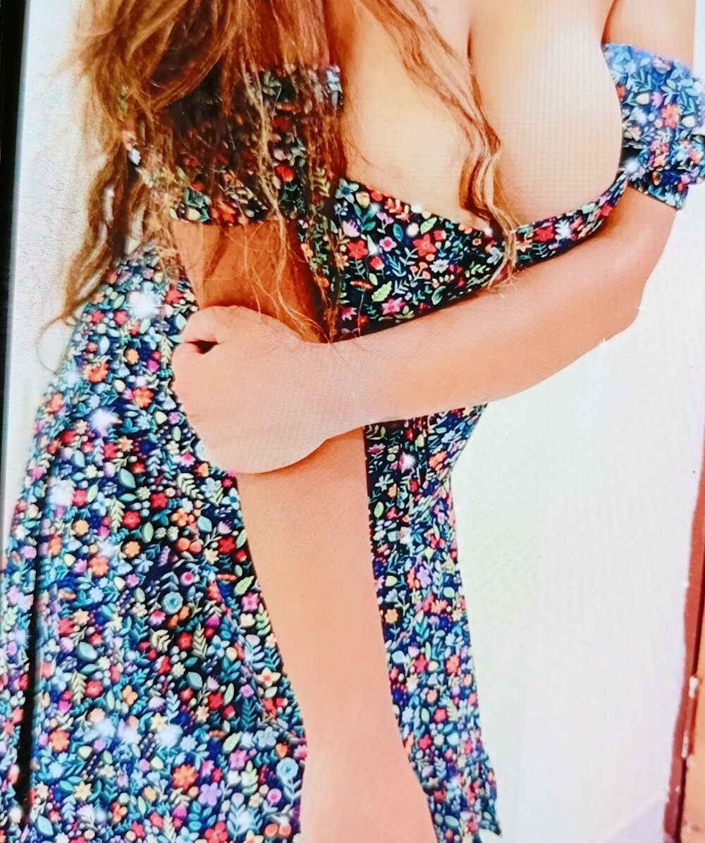 deepika-roy profile photo