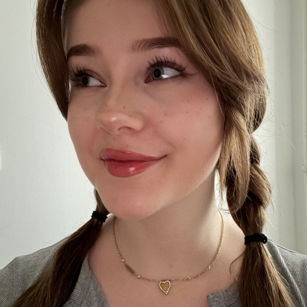 MaribelRiver profile photo