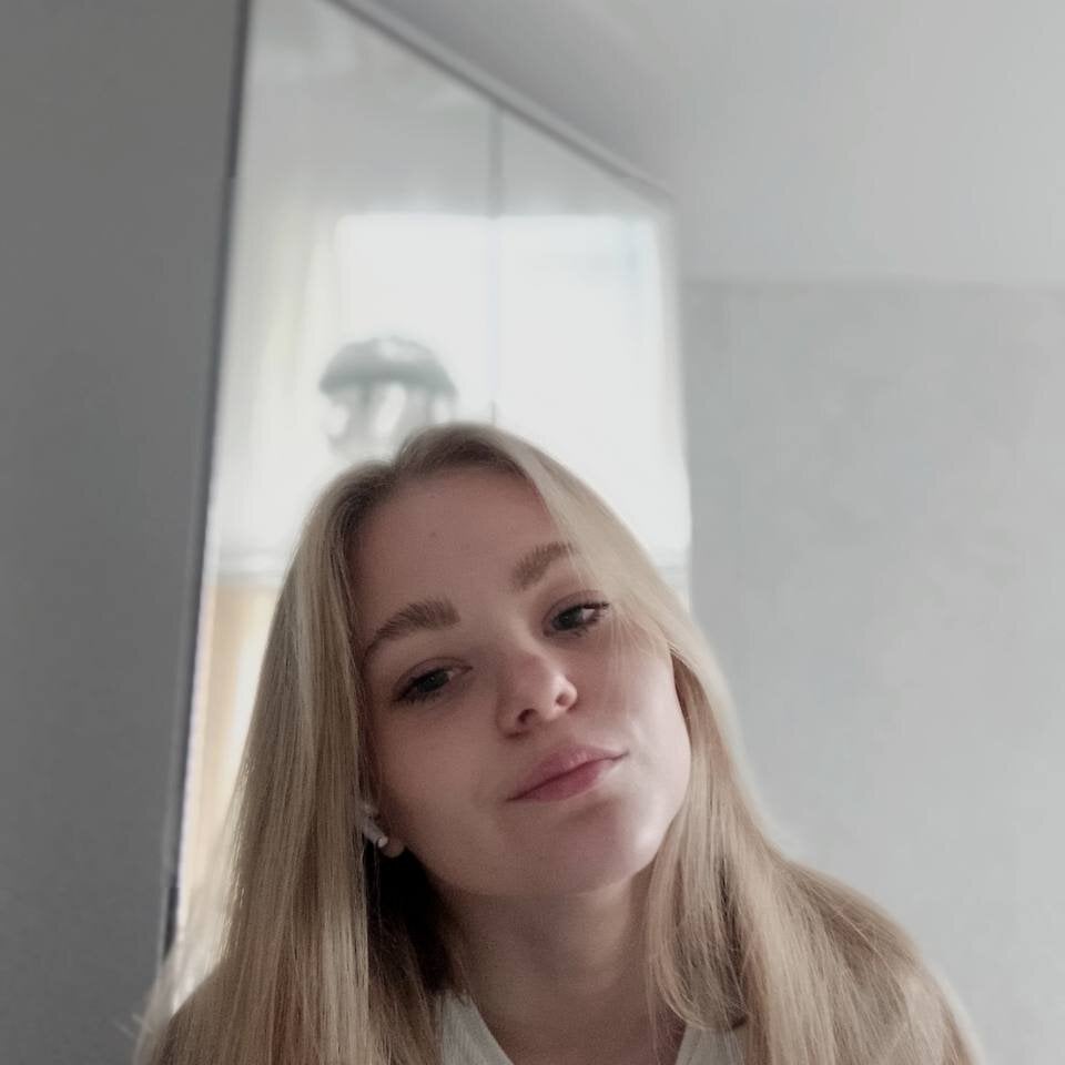 EvadingGown profile photo