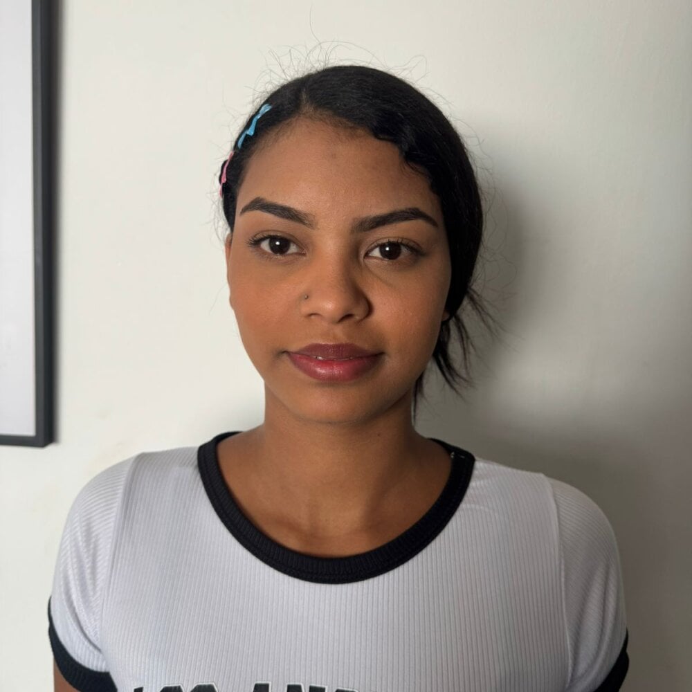 LalilaBrunette profile photo