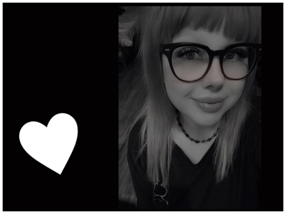 doomednympho profile photo