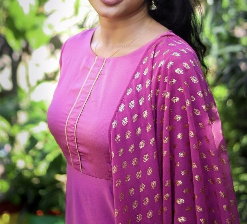 shivani27 profile photo