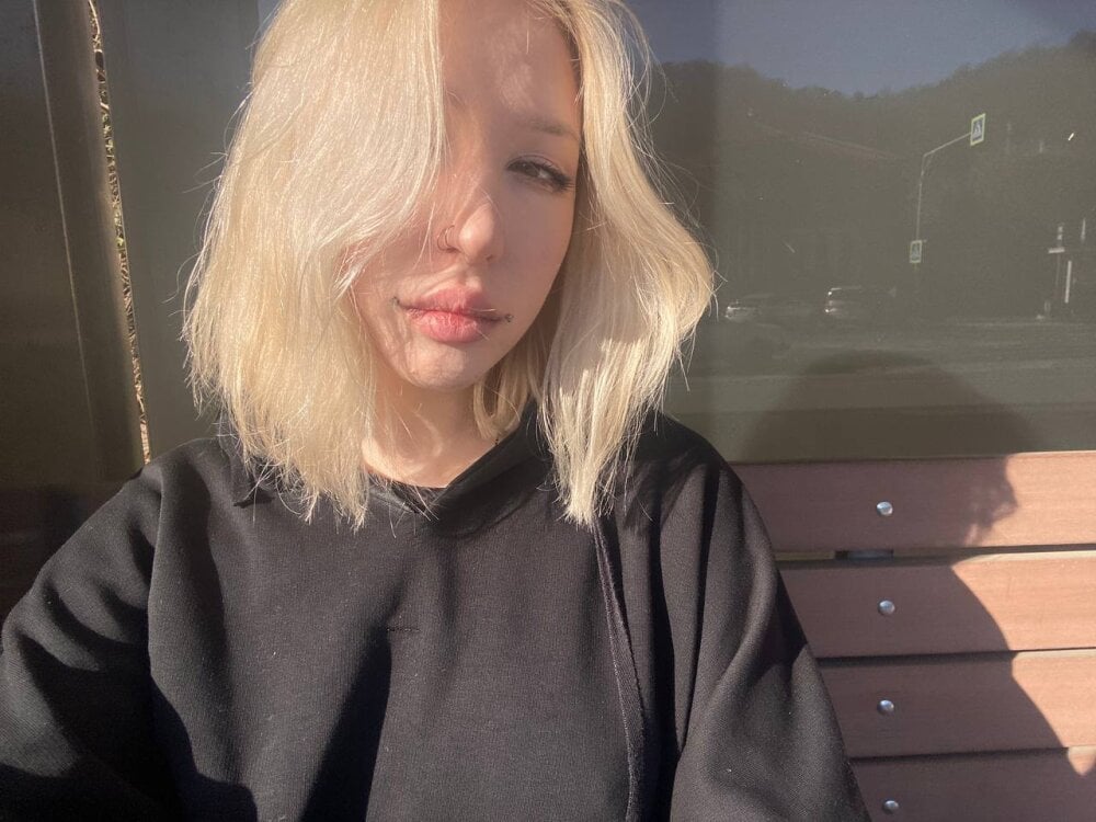 SallyCha profile photo