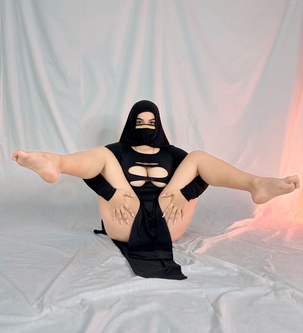 yasmin_rahal profile photo