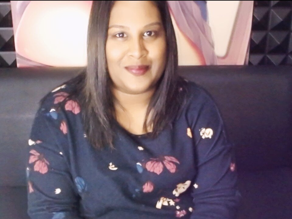 Indiandovexxx profile photo