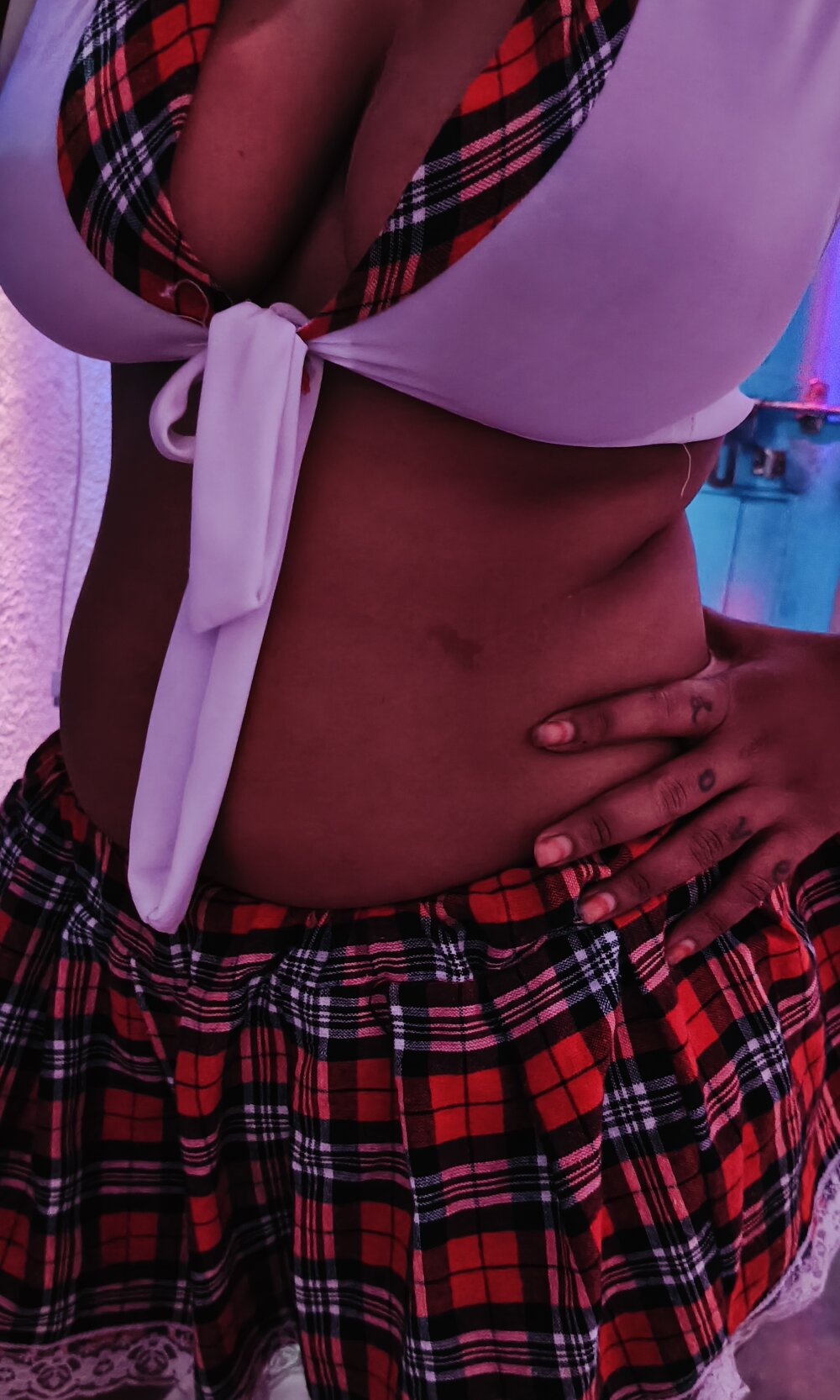 Hotty-Moni profile photo