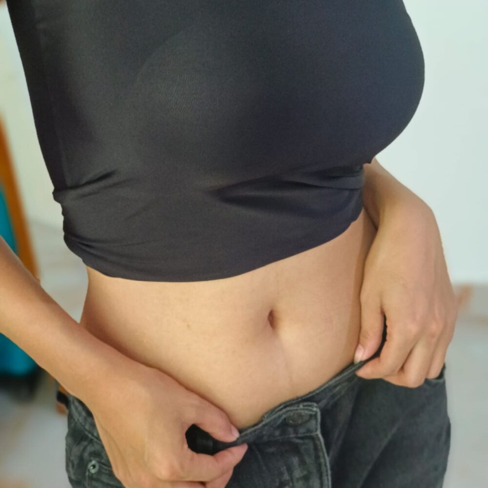 sweet-simmy profile photo