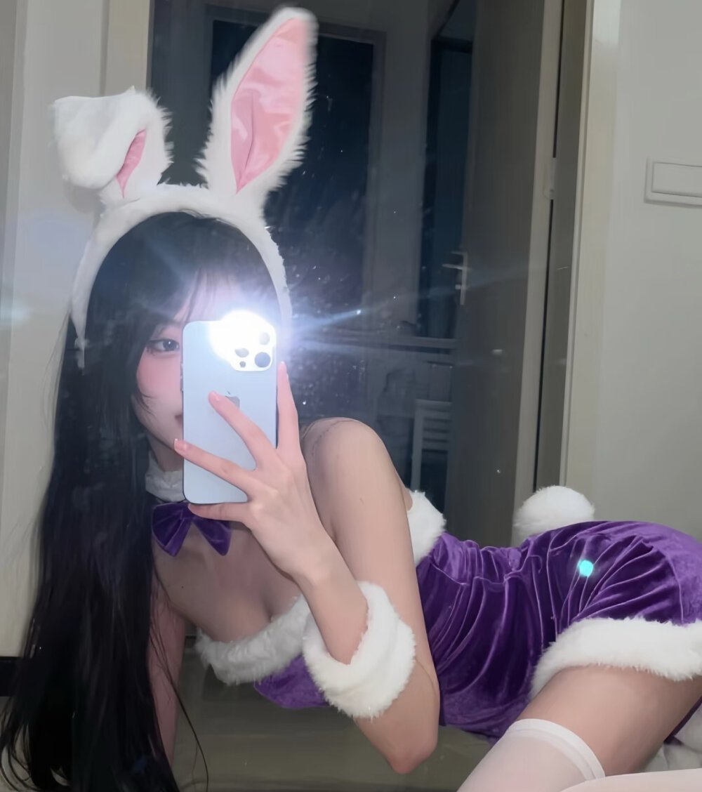 VIVIAN247 profile photo