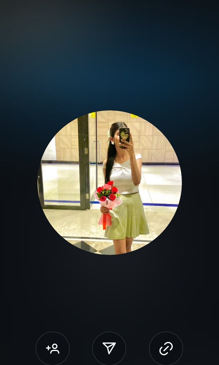 romantic_couple1 profile photo