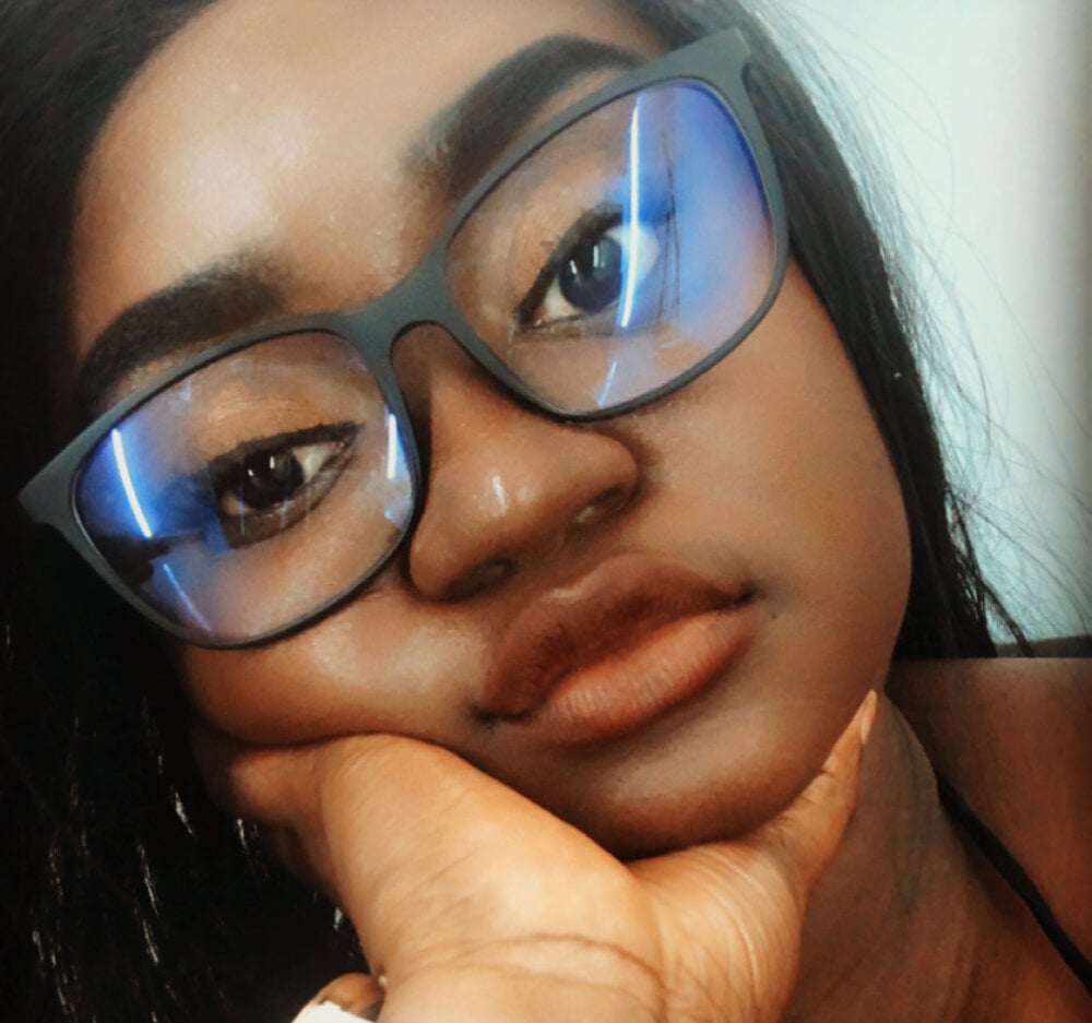 godessQQQ profile photo