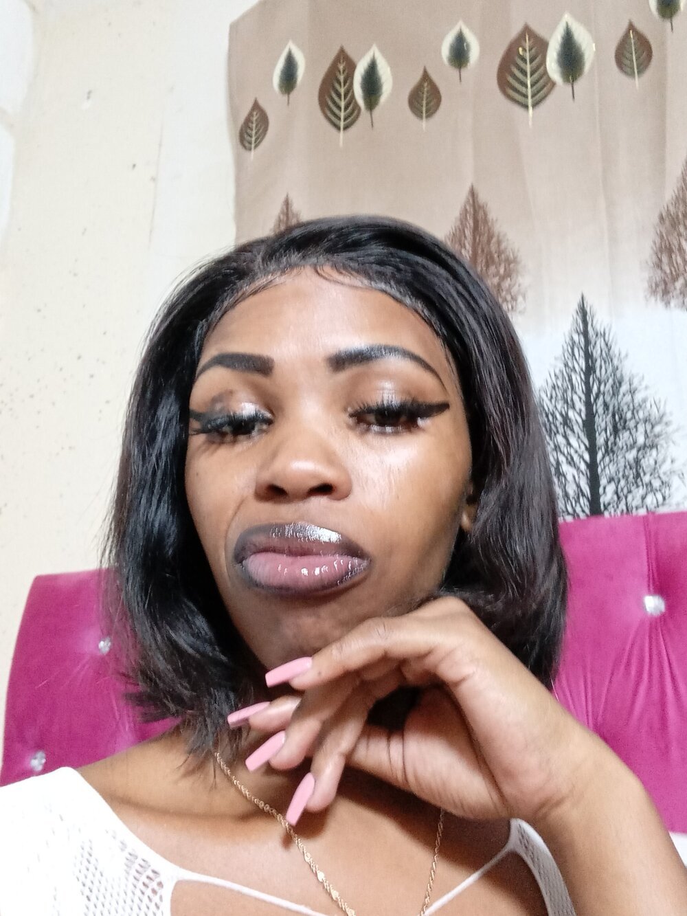 HornySnowie23x profile photo