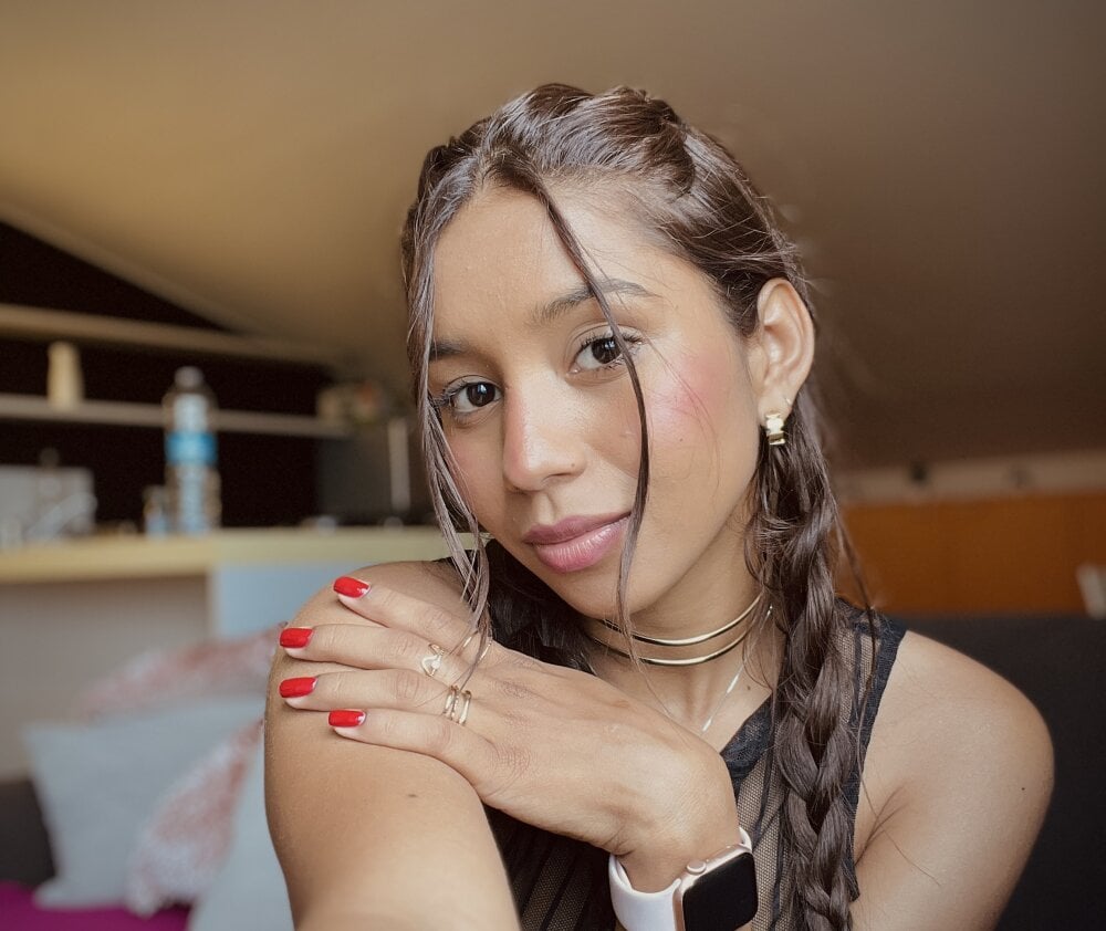 latinac1 profile photo