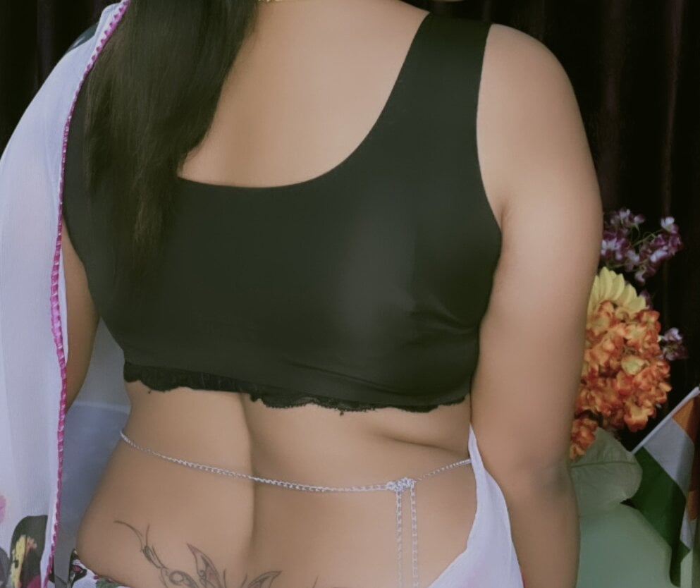 V-Hot-Sweti profile photo