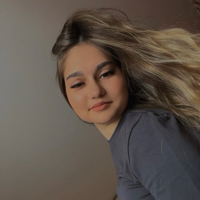 ellieluvureyes profile photo