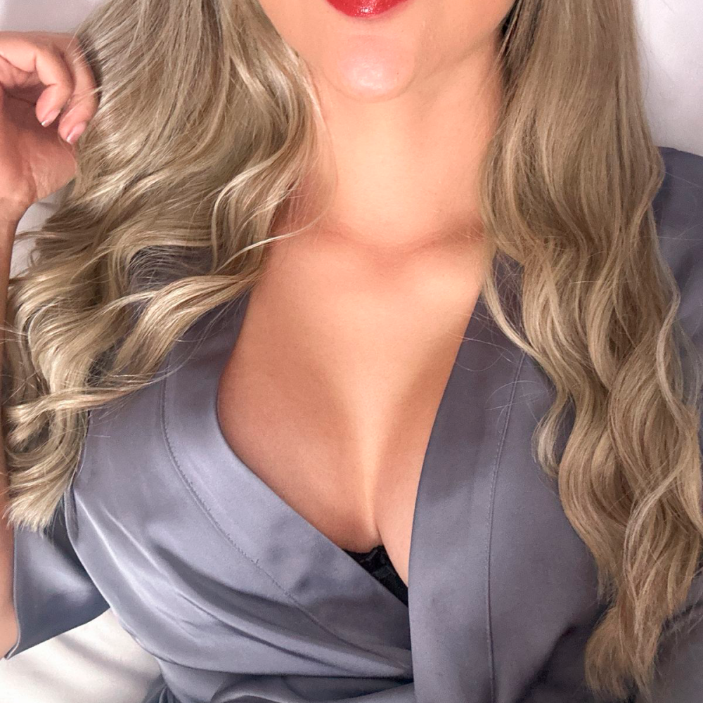 ariazschernitz1 profile photo