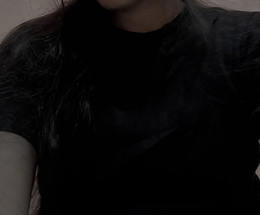 Hot-komall profile photo