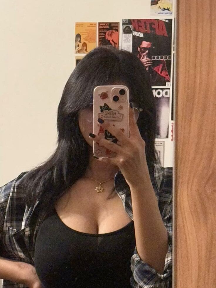 Shradha-999 profile photo