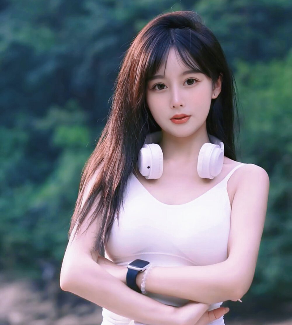 camille-w profile photo