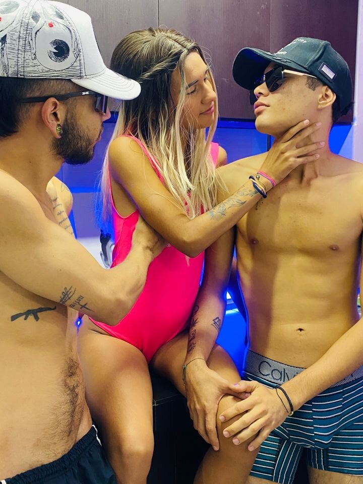 Luxury_Revenyer profile photo