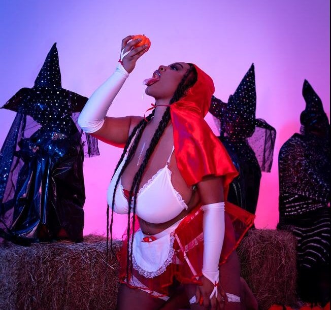 NiiaMoore profile photo