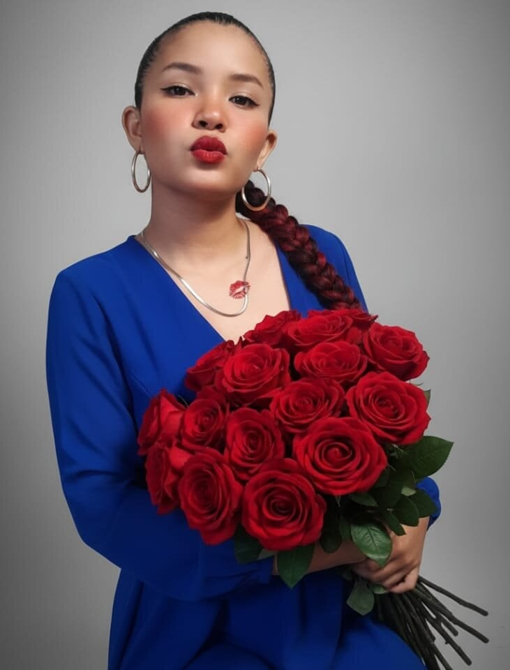 barely_legal_angel profile photo