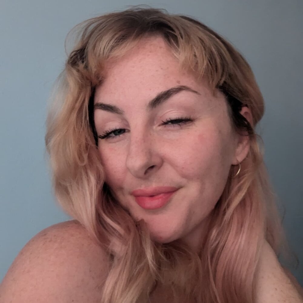 sexylittlefriend profile photo