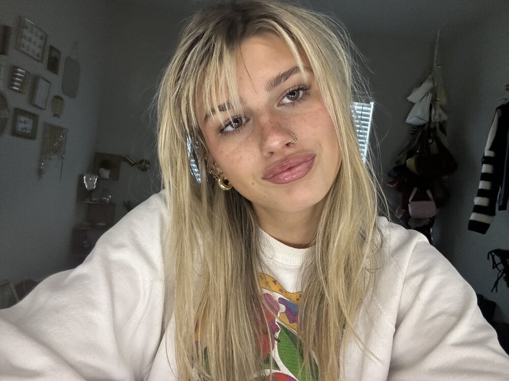 AnnGrayson profile photo