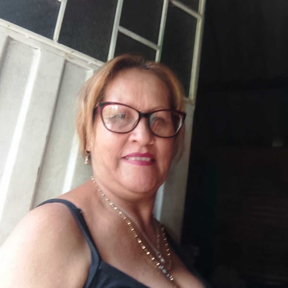 esmeraldaladys profile photo