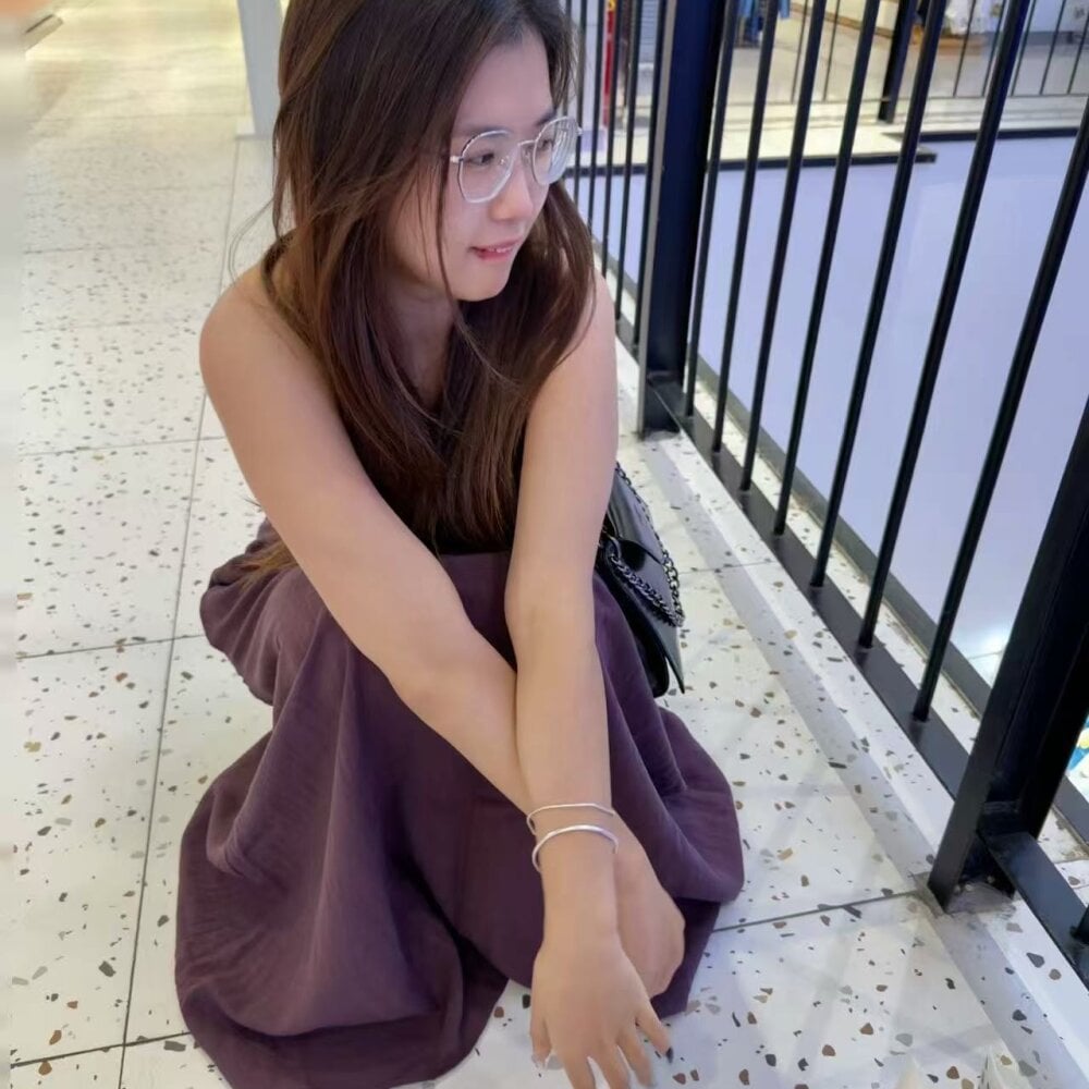 redrose520 profile photo