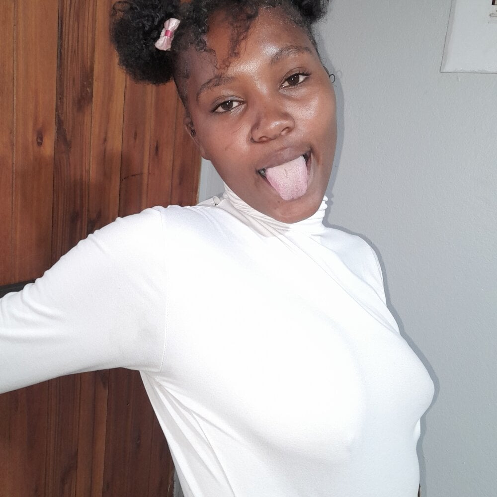 charmainexxx profile photo