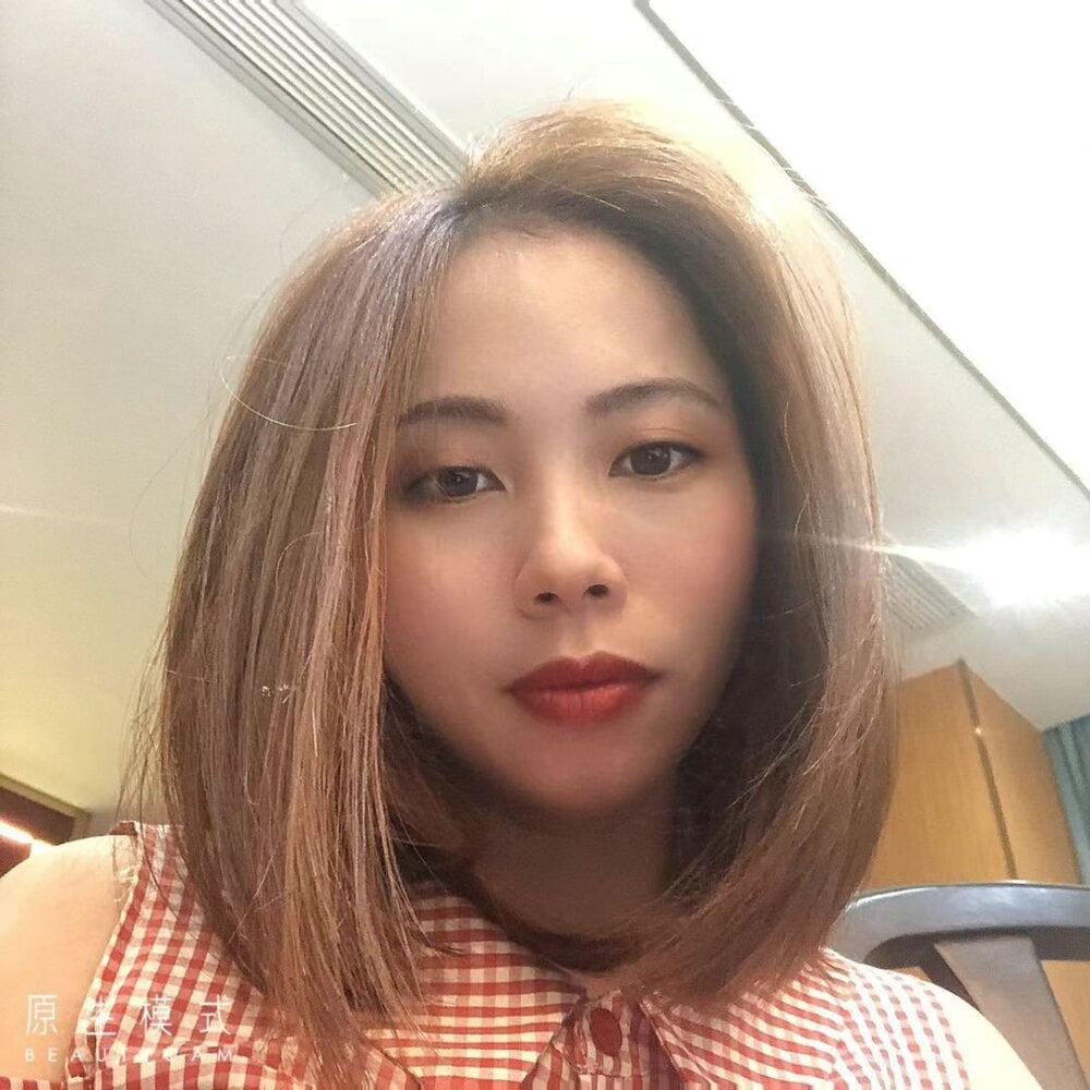 Aster_Hoa profile photo