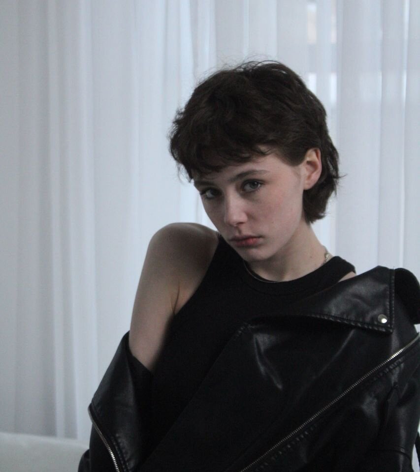 LolacumBack profile photo