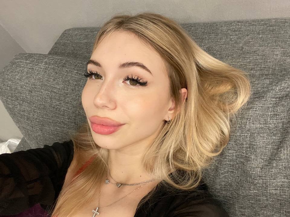 AlineDenls profile photo