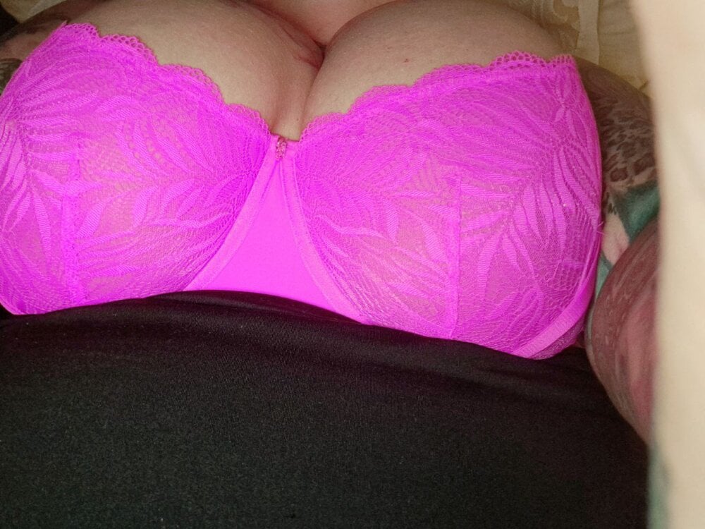 gepiercte_nippel profile photo