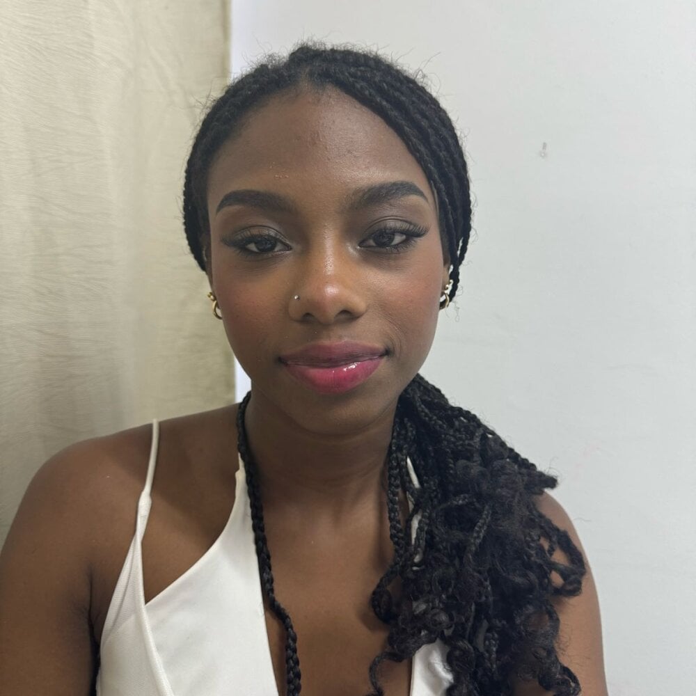 ebonymore06 profile photo