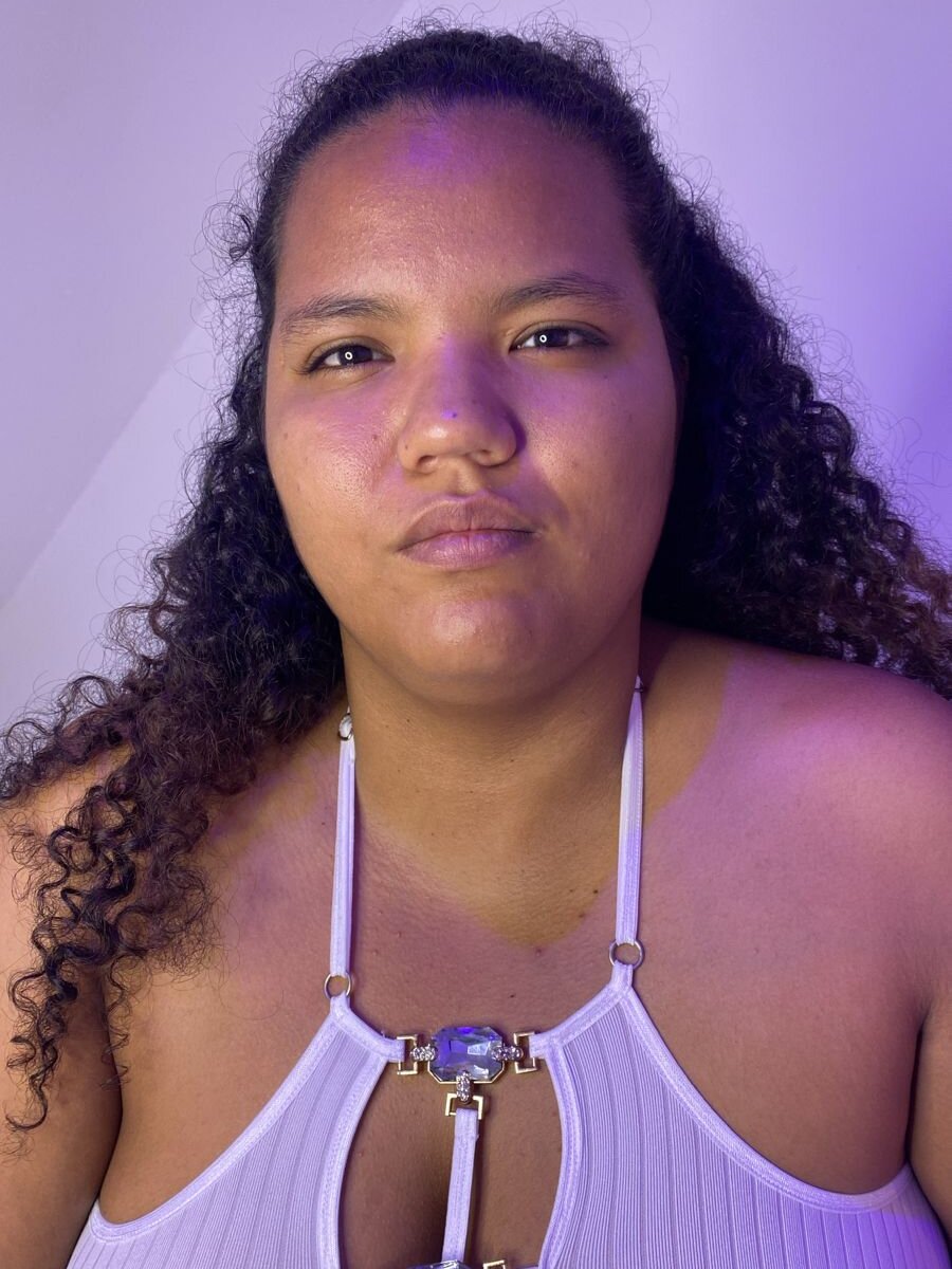 samarabigboob profile photo